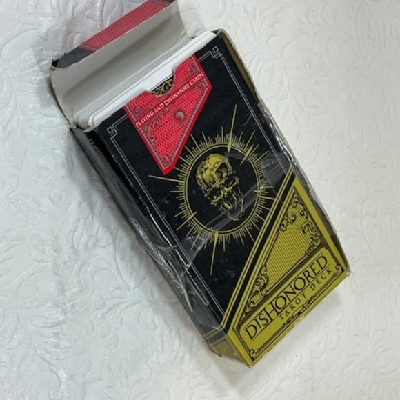 2012 Dishonored Tarot Card Deck Playing and Divinatory Cards Game - Picture 3 of 8